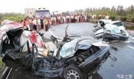 大马车祸爆料新闻,事故现场细节曝光，遇难者家属痛诉悲剧